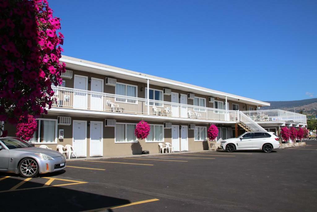 Plaza Motel Πέντικτον Εξωτερικό φωτογραφία